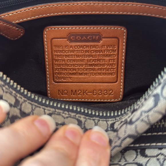 Vintage Coach Signature Bag - Picture 6 of 7